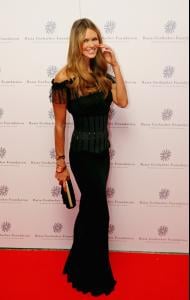 Elle_McPherson_Raisa_Gorbachev_Foundation_Party_in_London_03.jpg