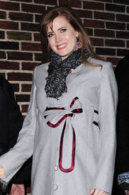 Preppie_-_Amy_Adams_at_the_Late_Show_with_David_Letterman_-_Jan._5_2010_7499.jpg