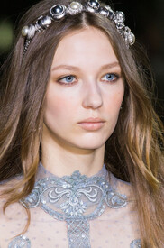 ElieSaabSpring2016DetailsX-z1zxatqJwx.jpg