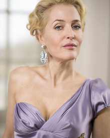 gilliana311215BZNimage1.jpg