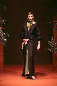 nadja_Christian_Lacroix_spring_1996_Haute_Couture2.jpg