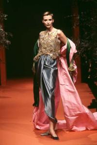 nadja_Christian_Lacroix_spring_1996_Haute_Couture5.jpg