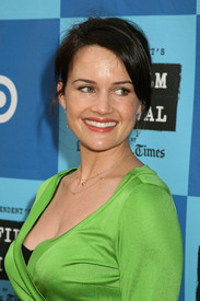 Gugino_Carla_120.jpg