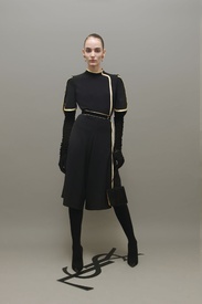 Yves_Saint_Laurent_Pre-Fall_2011_LookBook_39.jpg