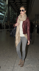 74315_Rosie_Huntington_Whiteley_LondonFeb192012_J0001_006_122_20lo.jpg