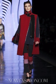 th_2013_02_22_12_08_57_etro_rtw_fw13_2512.jpg