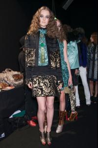 Just_Cavalli_Fall_2013_Backstage_6_Sm1huv_Z30kx.jpg