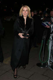 gilliana070215BZNimage005.jpg