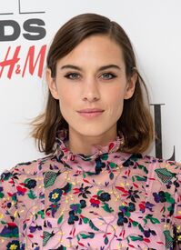 alexa-chung-2015-elle-style-awards-in-london_4.jpg