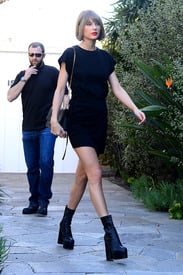 tswift240216BZNimage18.jpg