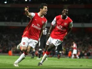 EmmanuelAdebayorFrancescFabregas2.jpg