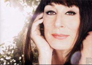 Anjelica_Huston___Another_Magazine_no._14_SS08_lj_netnessie.jpg