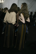 th_ff80a729592818.gif