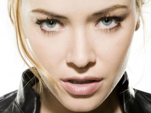 kristanna_loken_face_1024x768.jpg