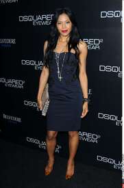 celebrity-paradise.com-The_Elder-Cassie_2009-09-15_-_DSQUARED2_Eyewear_-_Arrivals_328.jpg