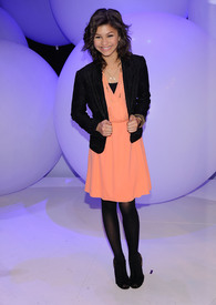 Tikipeter_Zendaya_Coleman_2011_Disney_Kids__Family_Upfront_007.jpg