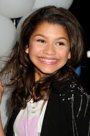 Zendaya_Coleman_DisneyOnIce_LetsCelebrate_J0001_Dec15_006.jpg