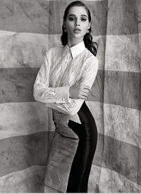 Elle Quebec March 2012 - Anais Pouliot 08.jpg