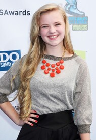 sierra-mccormick-2012-do-something-award.jpg