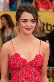 maisie-williams-2015-sag-awards-in-los-a.jpg