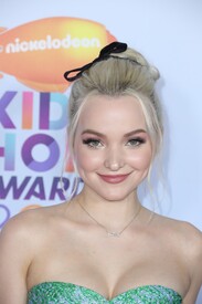 Dove Cameron_24.jpg