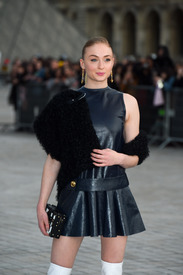 0207201525073_03_Sophie Turner 008.jpg