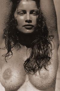 laetitia_casta_nue_01.jpg