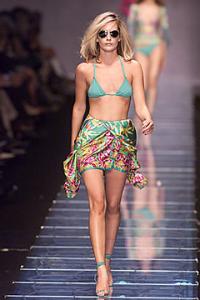 versace_spring_2000___2_.jpg