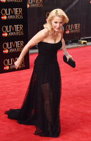 gilliana110415BZNimage005.jpg