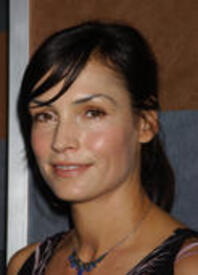 famke_janssen_syba_010.jpg