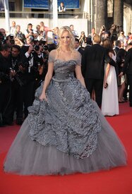 Celebutopia_AdrianaKarembeu_Biutifulpremiereatthe63rdAnnualCannesFilmFestival_03.jpg