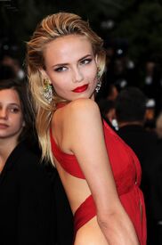 natasha-poly-attends-the-14.jpg