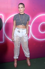 halsey140517BZNimage6.jpg