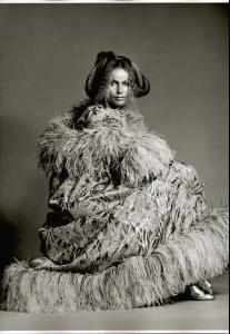 veruschka_coat.JPG