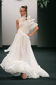 viktor_rolf_ss_06_02.jpg