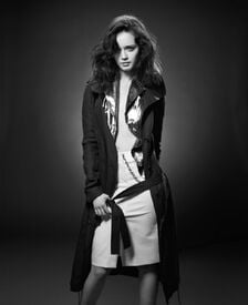 alexis-bledel-by-ivan-prochko-photoshoot-_16.jpg