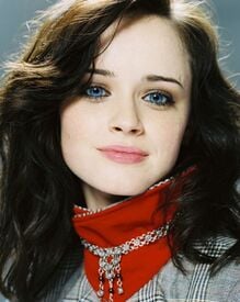 alexis-bledel-by-ivan-prochko-photoshoot-_24.jpg