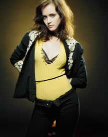 alexis-bledel-by-ivan-prochko-photoshoot-_7.jpg