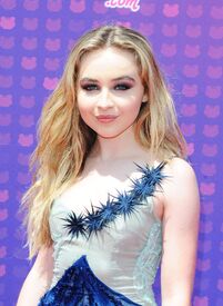 sabrina-carpenter-2016-radio-disney-music-awards-in-los-angeles-ca-5.jpg