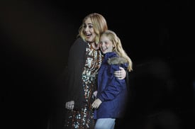 adele260616BZNimage23.jpg