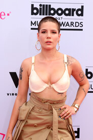 Halsey_040.jpg