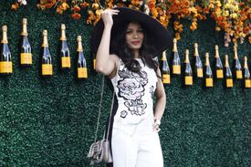 PicturePub Freida Pinto 012.jpg