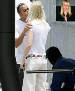 Lewis_Hamilton_kissing_sonia_irvine_picture.jpg