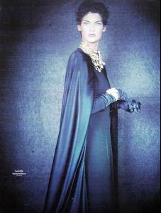 Linda_Marie_Claire___Dec_1989_byPaolo_Roversi_LJ__ru_glam.jpg