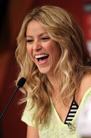 Shakira100.jpg