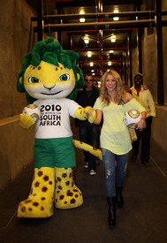 ShakiraFIFAWorldCup10July201018.jpg