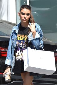 madison-beer-out-and-about-in-west-hollywood-07-08-2016_13.jpg