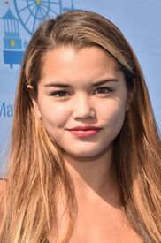 paris-berelc-at-2015-mattel-party-on-the-pier-in-santa-monica-09-27-2015_3.jpg