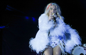 Kesha_Indio070916_04.jpg