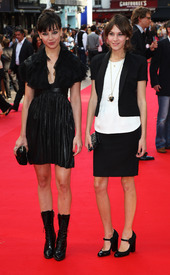 001_Celebutopia-Daisy_Lowe_and_Alexa_Chung-The_Dark_Knight_UK_premiere_in_London-01.jpg